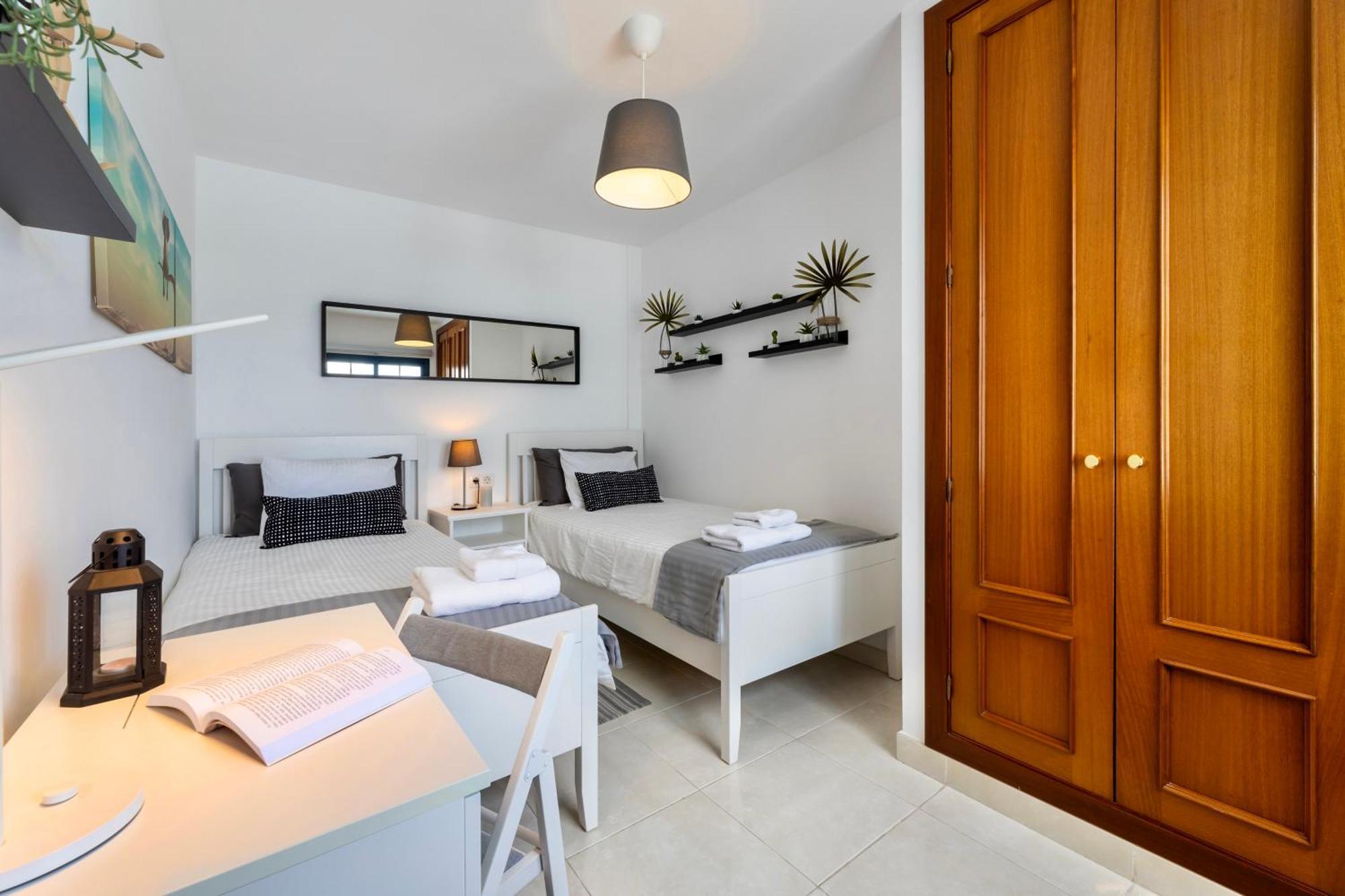 Villa Playa Blanca - Heated Pool, Aircon Bagian luar foto