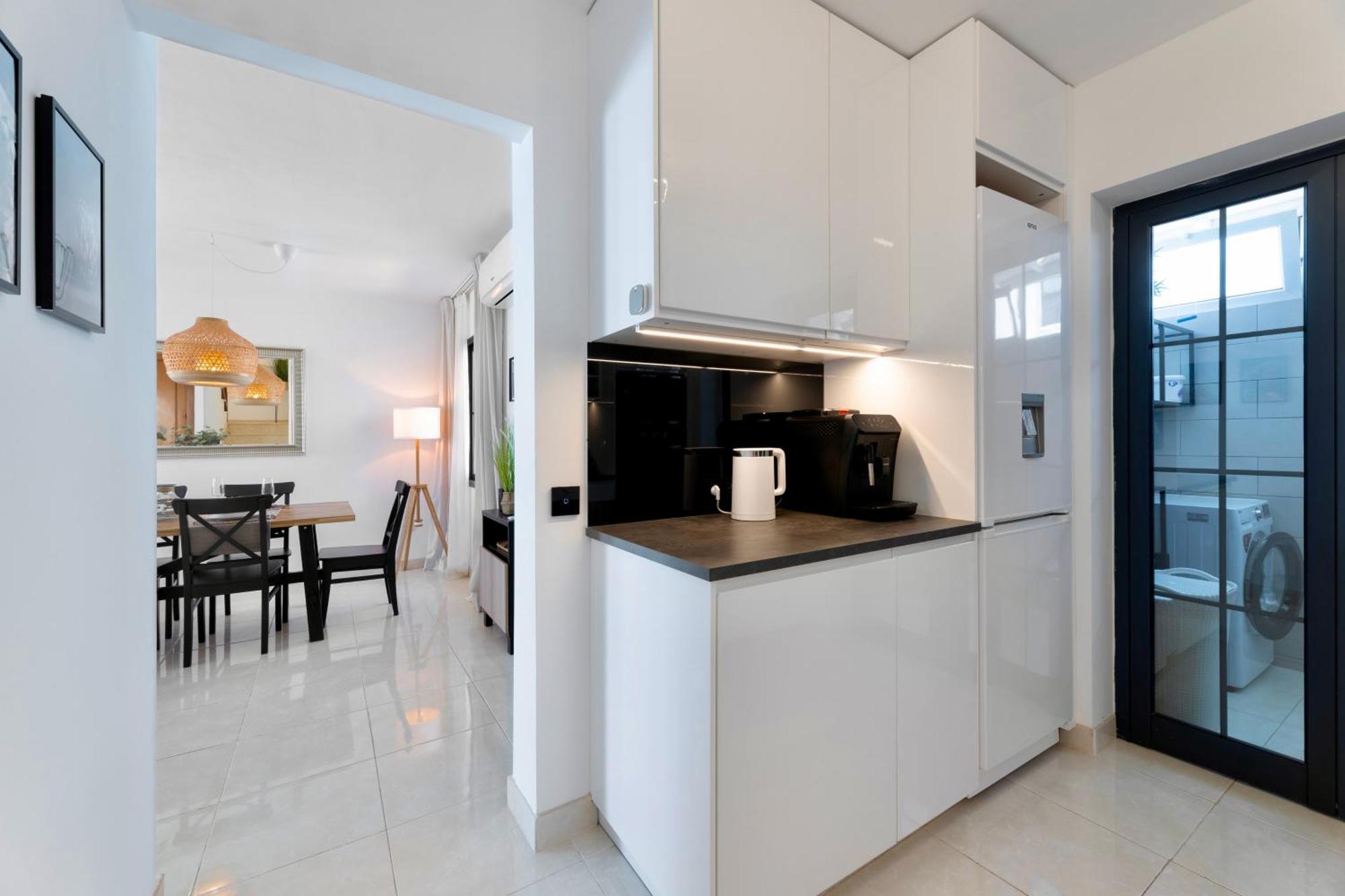 Villa Playa Blanca - Heated Pool, Aircon Bagian luar foto